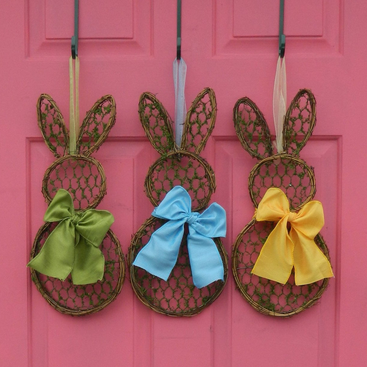 Mini Chicken Wire Bunny Wreath