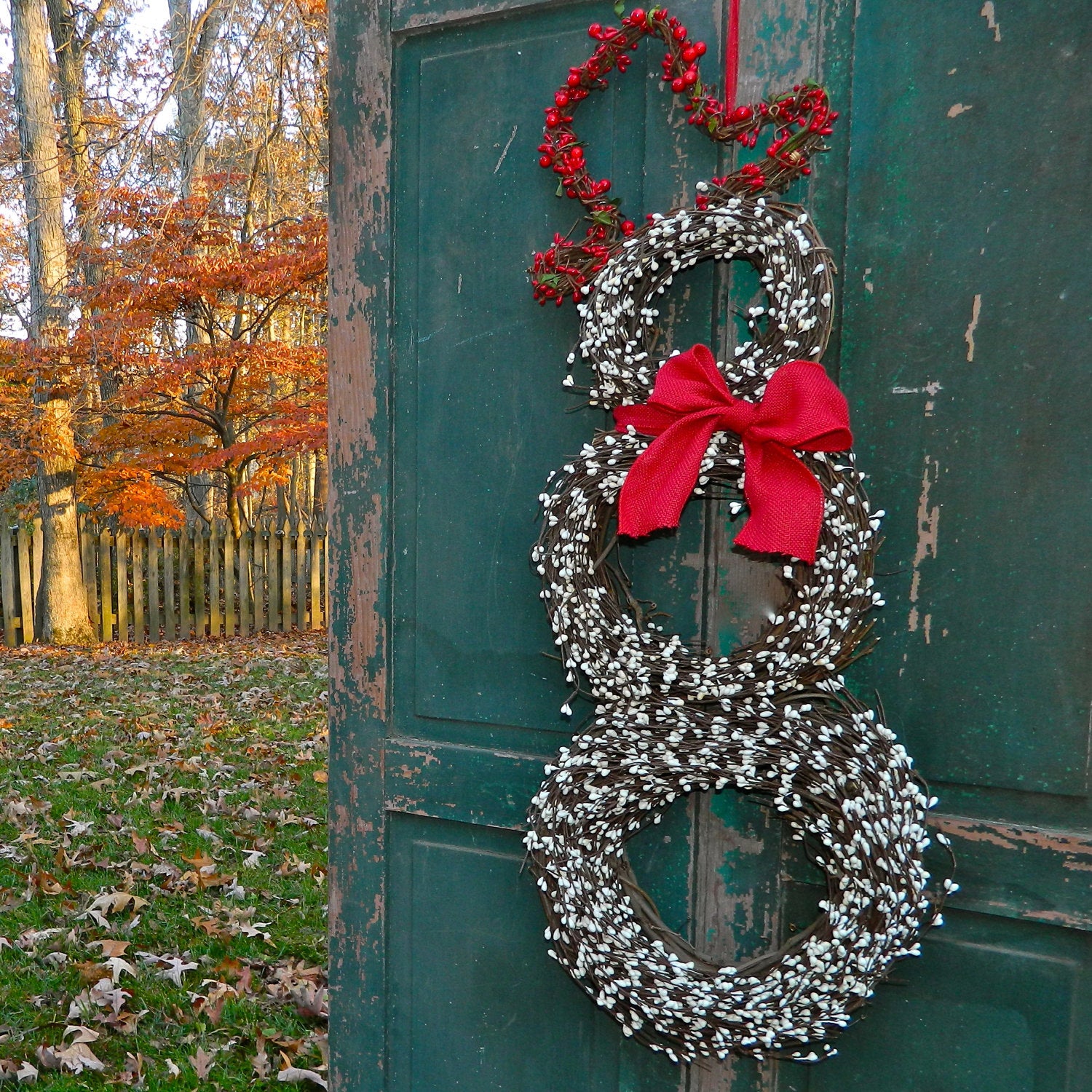 Original Berry Snowman Wreath