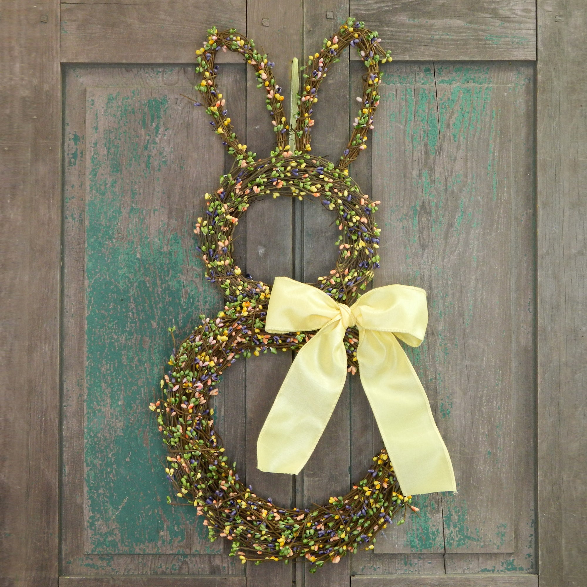 Pip Berry Bunny Wreath with Bow